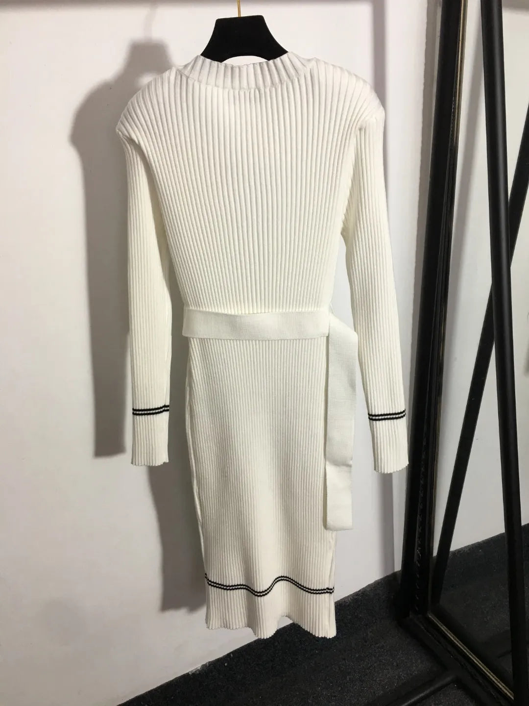 907 2024 Milan Runway Dress Autumn Long Sleeve Crew Neck Sweater Dress Dresses Womens Dress Fashion High Quality 20226788