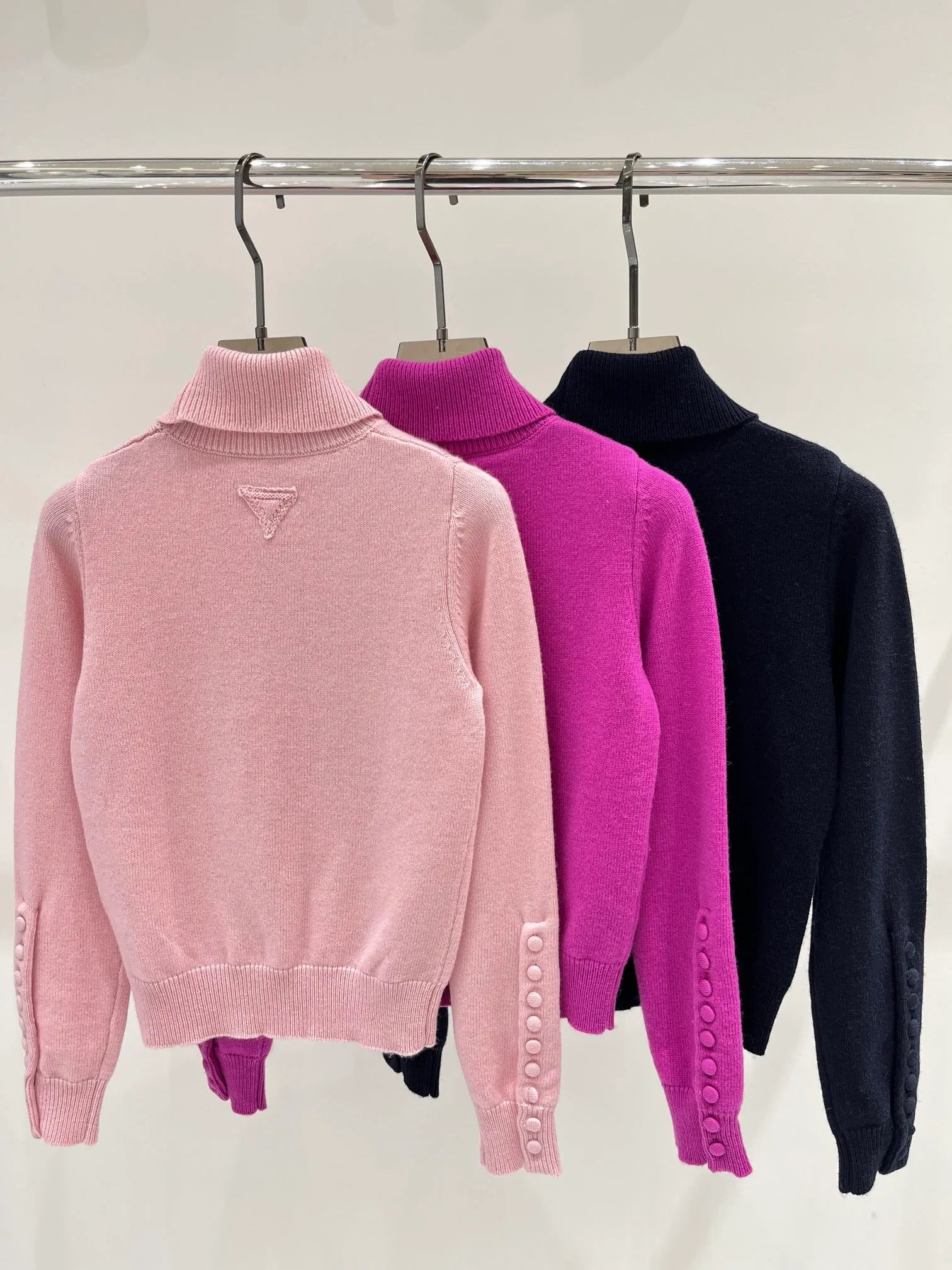 906 2024 Runway Spring Autumn Brand Same Style Sweater Long Sleeve Lapel Neck Pink Black Fashion Clothes High Quality Womens 159788