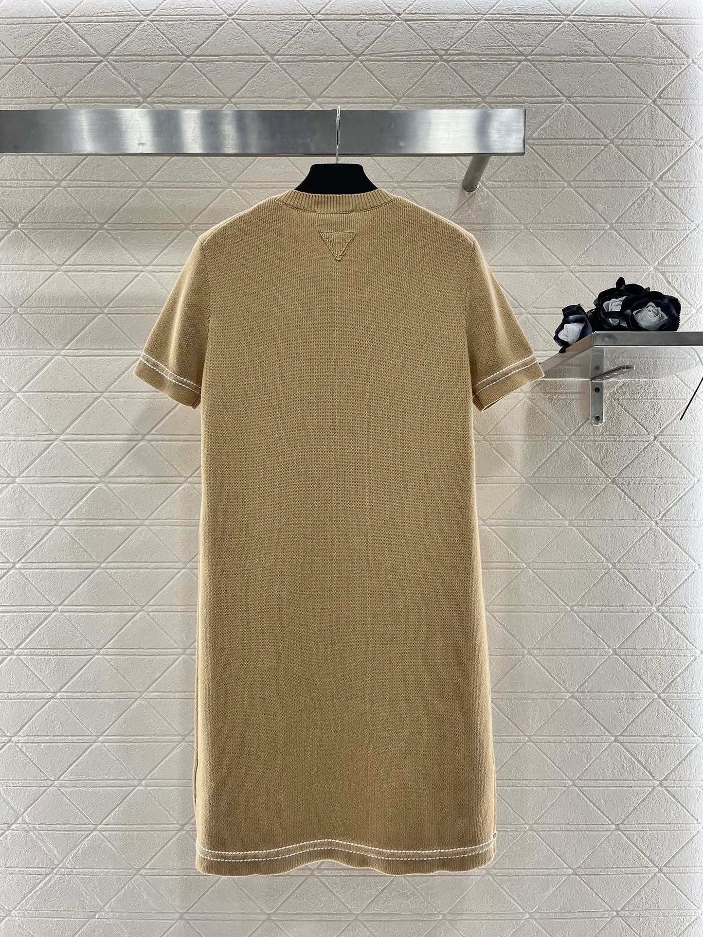 527 XL 2024 Milan Runway Spring Summer Dress Khaki Short Sleeve Brand Same Style Empire Womens Fashion High Quality F679